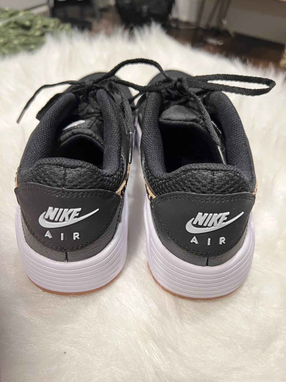 Nike Air Ladies Black & White Sneakers